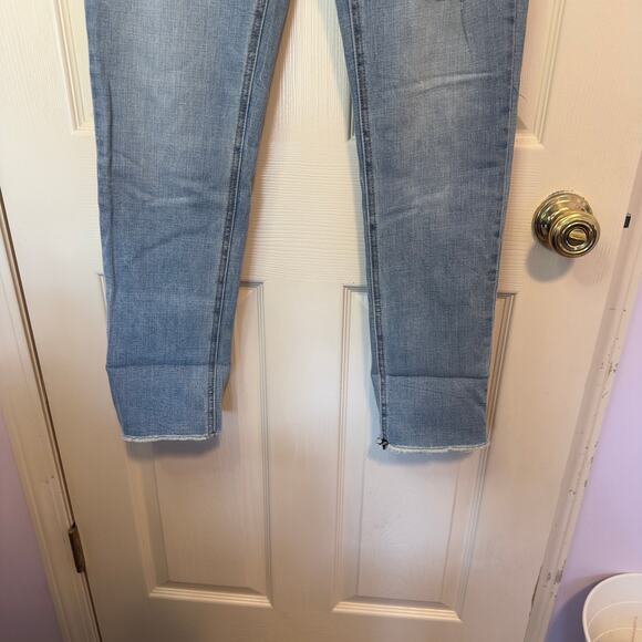 Seven 7 Women’s High Rise Slim Straight Denim Jeans Cuffed Hem Size 8 Light Wash - Picture 3 of 12